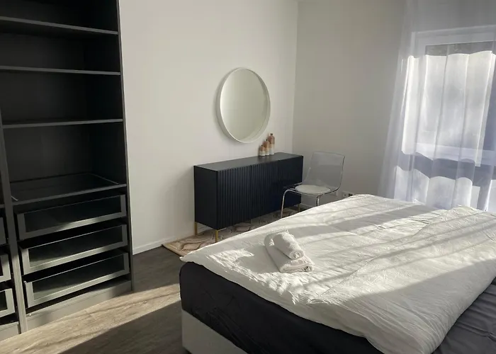 Valley Of Business Frankfurt-airport - Grey Label *